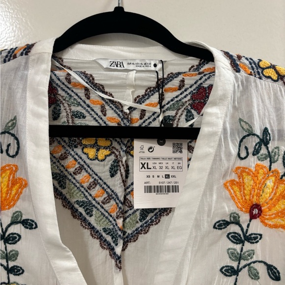Zara Embroidered top Size XL NWT - Picture 3 of 5